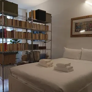 In Palazzo Storico Apartamento