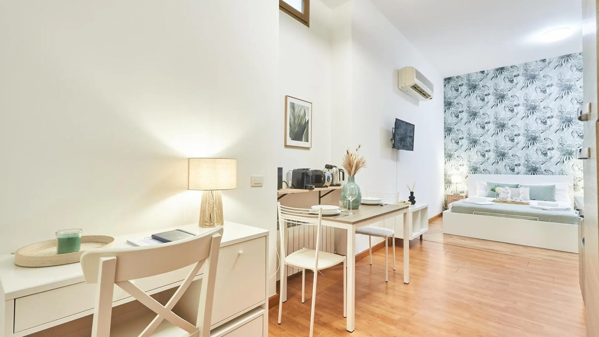 Easylife - Accogliente Monolocale Con Arredamento Minimal In Zona Stazione Centrale Milan 0*,